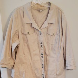 2X Dress Barn Cream/Tan/Khaki Snap-front Jacket